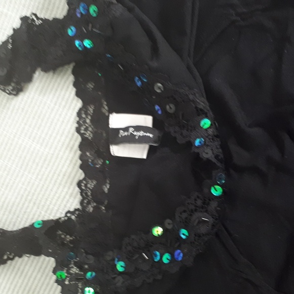 😊XL  stretch camisole - Picture 2 of 3